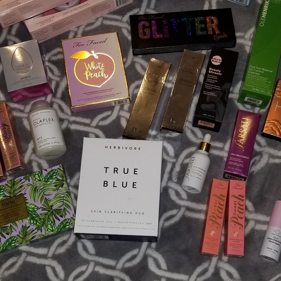 New Makeup In Stock Too Faced Pat McGrath Fenty - Picture 4 of 8